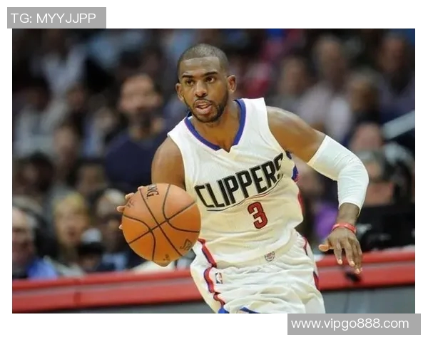 杜兰特领袖风范彰显，火箭队逆转雄鹿诠释团队篮球，克里斯·保罗关键贡献获赞